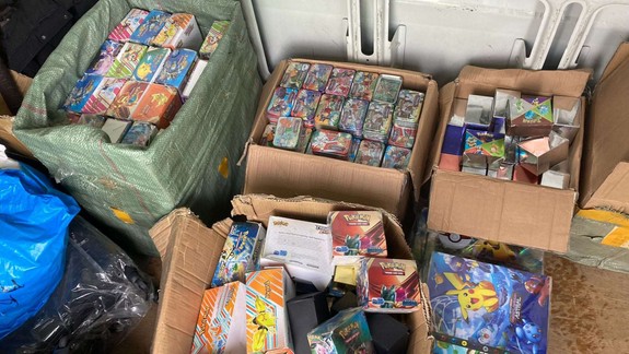Colníci zaistili falošné kartičky pokémonov za 22-tisíc eur
