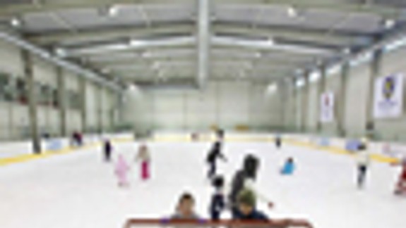 Lamačania sa v Ice Arene korčuľujú zadarmo