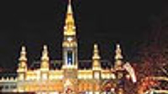 Vianočné trhy vo Viedni sú už otvorené