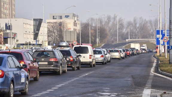 Vaše oči v lete potrápi dlhé šoférovanie i nesprávne nosenie šošoviek