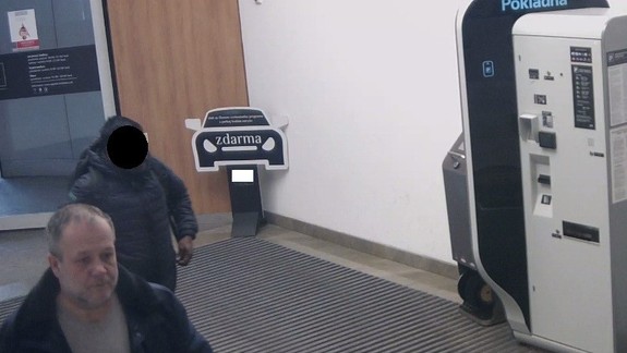 Polícia pátra po neznámom páchateľovi, ktorý v Bratislave ukradol 15.000 eur