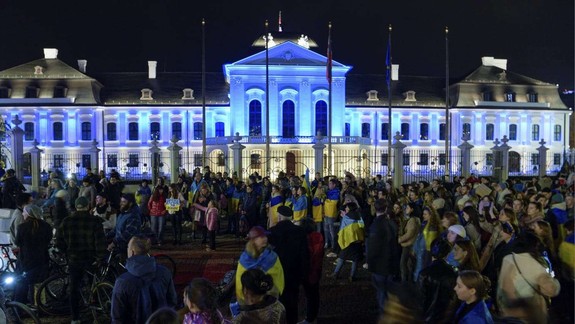 Sviečkový sprievod zakončil informačný maratón na podporu Ukrajiny