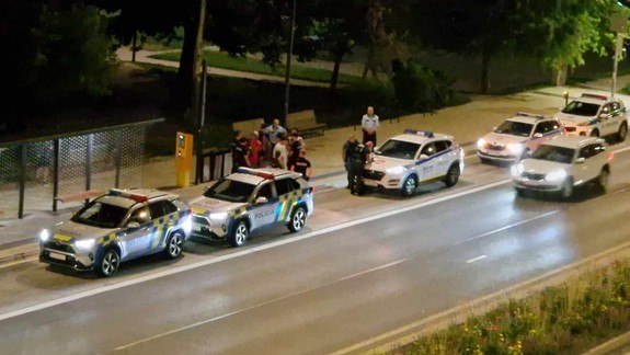 Akcia na Panónskej: Policajti zasiahli proti skupine vandalov