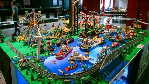 Noc múzeí a galérií: Múzeum dopravy pozýva aj na výstavu z lego stavebnice
