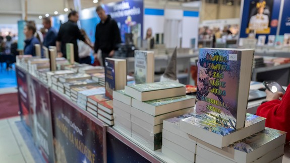 Začína sa medzinárodný knižný veľtrh Bibliotéka