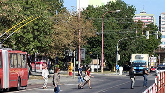 Lepšia doprava chce zjednodušiť prestupovanie na Molecovej