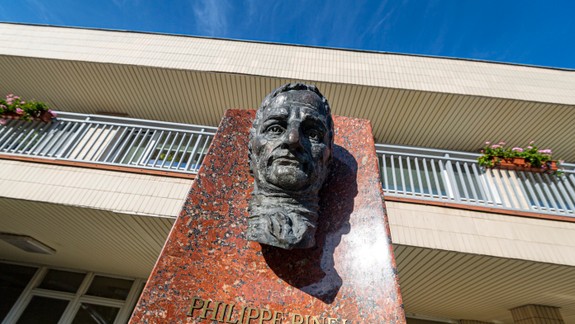 Všeobecná zdravotná poisťovňa pripúšťa, že zmluva so psychiatrickou nemocnicou v Pezinku nebude pokračovať