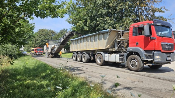 BSK začal s opravou cesty medzi Tomášovom a Štvrtkom na Ostrove