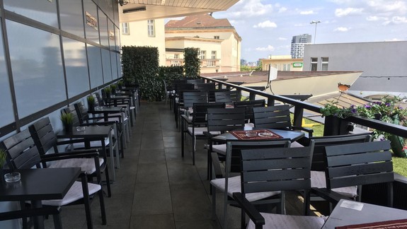 BEDEKER GURMÁNA: Ako chutí na hlavnej železničnej stanici? Najete sa, alebo odídete hladní?