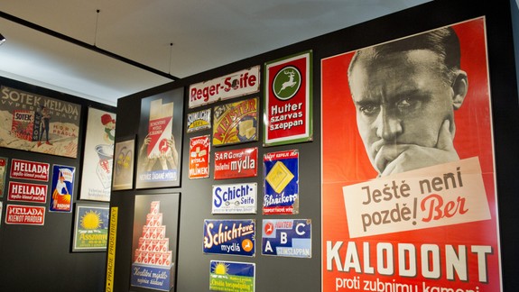 Ako vyzerala  reklama na začiatku 20. storočia? Otvorili zaujímavú výstavu