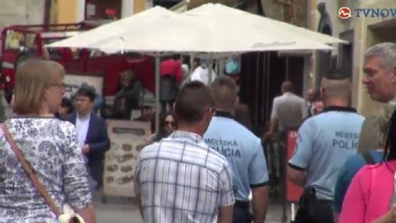 VIDEO: Policajti zlodejský gang z centra vytlačili - na ako dlho?