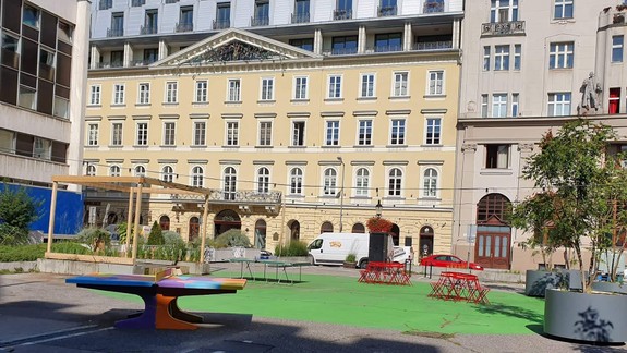 Aké má ďalšie plány mesto s Komenského námestím?