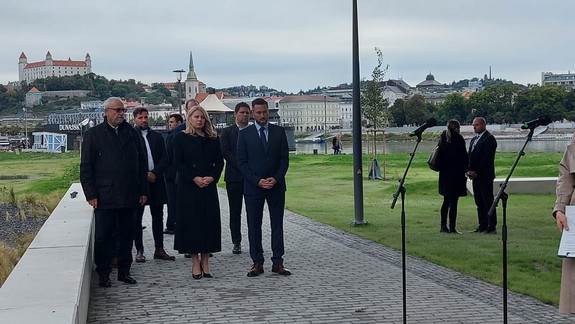 Okolie Pamätníka obetiam extrémizmu dostalo nový vzhľad, slávnostného otvorenia sa zúčastnila i Zuzana Čaputová