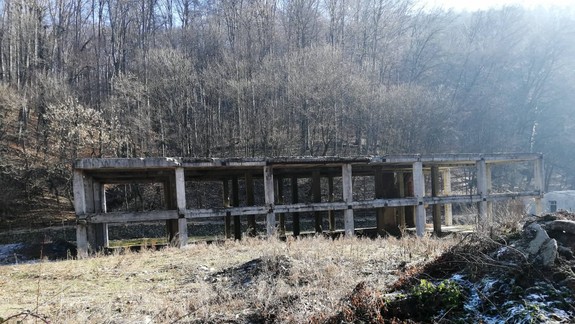 VIDEO a FOTO: Túto reštauráciu na Železnej studienke "stavajú" už od roku 1983. V čom je problém?