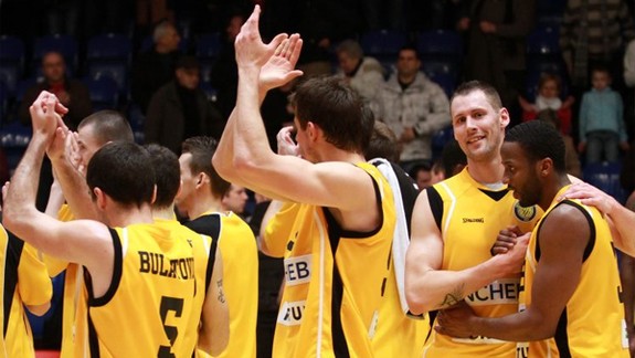 Basketbalisti Interu Incheba Bratislava nabrali na sile
