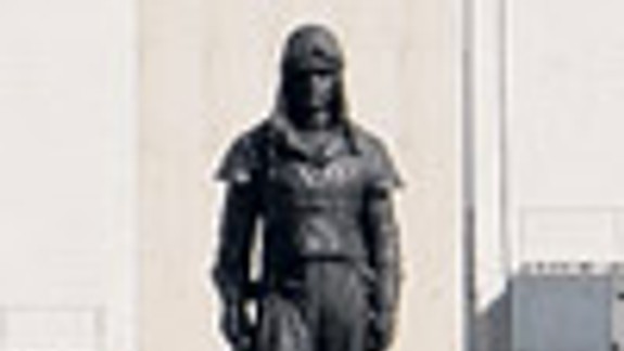 Pred novým SND má byť Námestie M. R. Štefánika