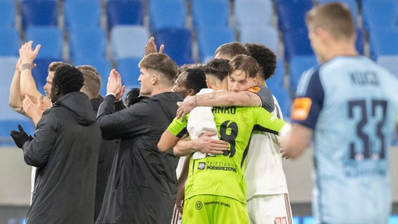 Senzácia v Slovnaft Cupe: Podbrezová vyhrala na ihrisku Slovana 3:1 a postúpila do semifinále