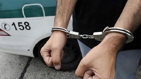 Na Ostredkoch dlhodobo ponižoval syn svojho 85-ročného otca - skončil v policajnej cele!