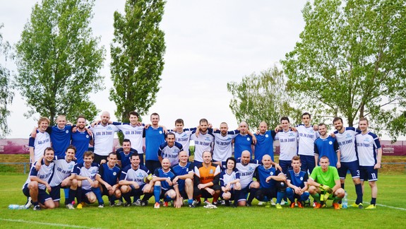 Amatérski futbalisti chceli upozorniť na úctu k nenarodenému životu