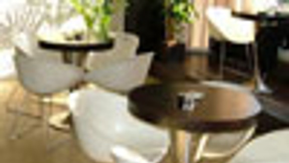 ESTREMO Pasta & Caffe