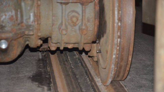 Električka na Starom moste testovala široký rozchod