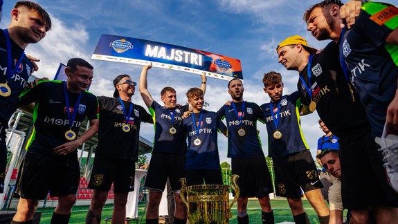 Malý futbal: Engerau Boys sa stali majstrami Slovenska na turnaji v Banskej Bystrici