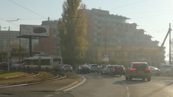 Doprava: Na mnohých miestach sa tvoria  kolóny