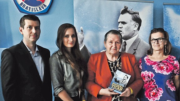 Legendy Slovana ožijú v 23 knihách, prvá si pripomína Michala Vičana