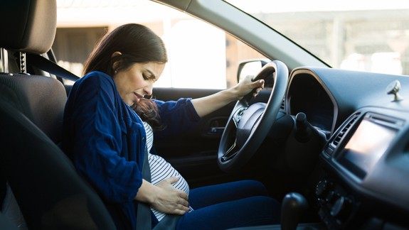 Radíme: Tehotné ženy nemusia mať v aute pás, potrebujú však potvrdenie