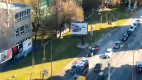 Na vjazdoch do Bratislavy sa vytvorili kolóny, zdržanie bolo 10 až 25 minút