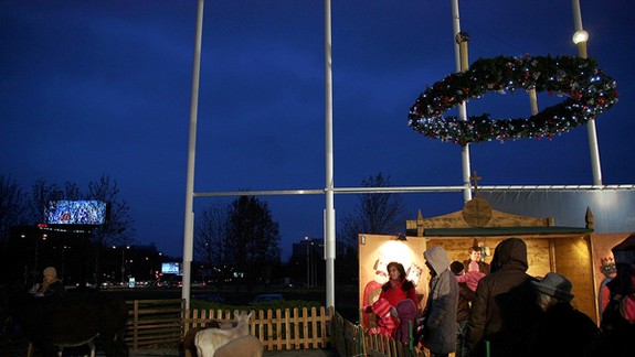 Živý betlehem prilákal v Ružinove rodiny s deťmi