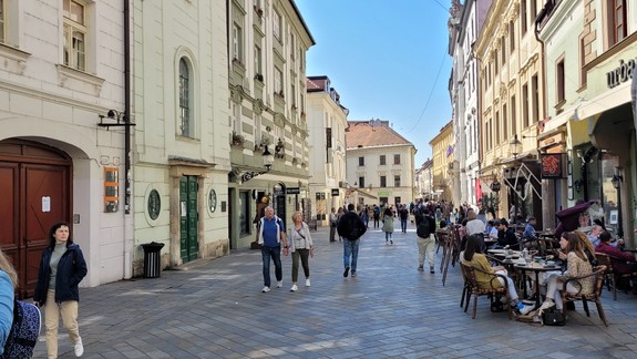 Mesto obnoví výber dane za užívanie verejného priestranstva pre vonkajšie sedenia