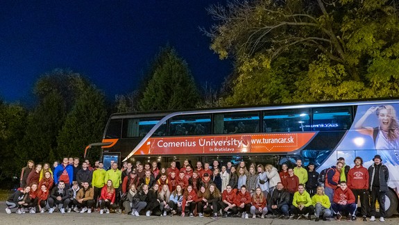 Na Slovensku máme 41 vysokých škôl a vyše 133-tisíc študentov - aj oni majú dnes sviatok!