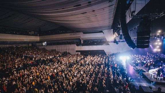 VIDEO: Neboli ste na bratislavskom koncerte rapera Rytmusa s orchestrom? Pozrite sa, ako to včera v Inchebe vyzeralo...