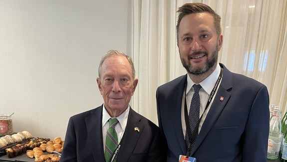 Mesto uzavrelo zmluvu na bezplatné poradenstvo s Bloomberg Associates