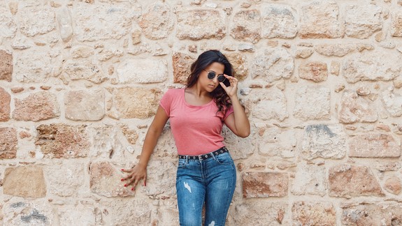 Ako si vybrať najlepšie džínsy podľa typu postavy? 4 módne tipy pre ženy