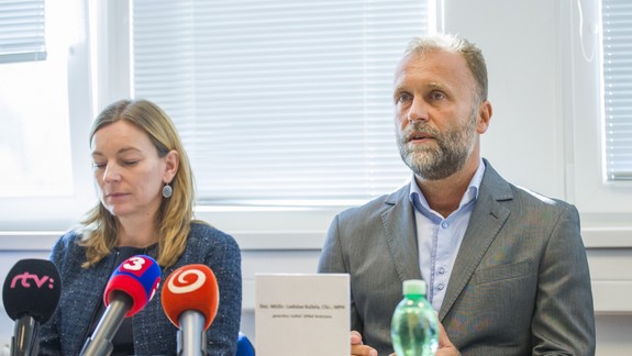 Je ohrozená starostlivosť o malých onkopacientov? Prehovoril riaditeľ nemocnice