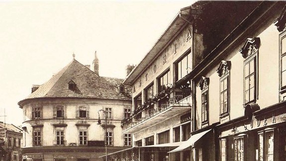 Astorka nebola len hocijaká kaviareň I.