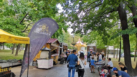 Už v stredu sa začína ružinovský Street food v Parku Andreja Hlinku