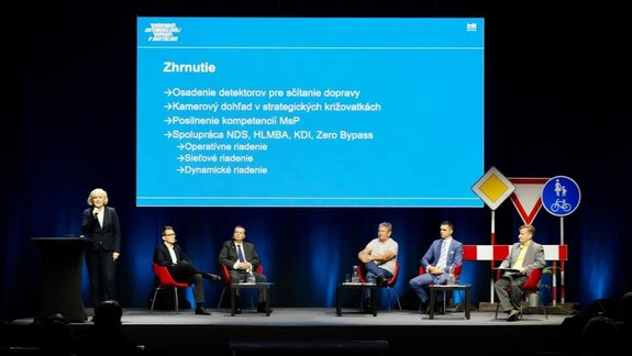 V Bratislave sa koná konferencia o budúcnosti automobilovej dopravy v meste