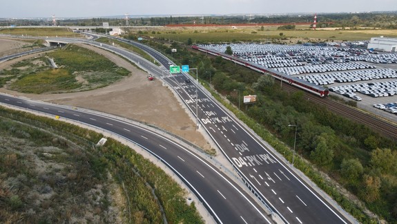 VIDEO: Otvorili nový úsek diaľničného obchvatu D4 Rača – Vajnory