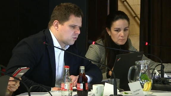 Nepríjemné zistenia kontroly v spoločnosi METRO: Starosta za svojou druhou zástupkyňou zatiaľ stojí