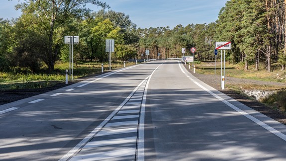 Obce si vydýchnu, na najkvalitnejšiu cestu v kraji púšťajú kamióny