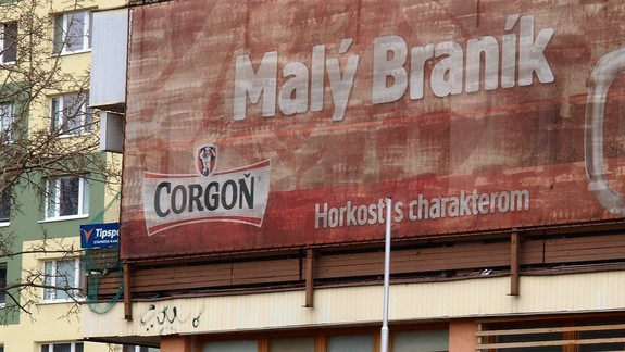 FOTO: Toto je najšpinavšia diera Petržalky - čo sa tam zmenilo rok od našej poslednej návštevy?