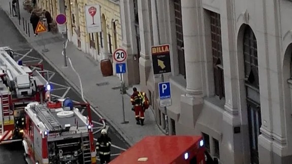Hasiči v akcii: V Paláci Motešických na Gorkého vypukol požiar - pohľad na zhorenú kuchyňu zabolí...