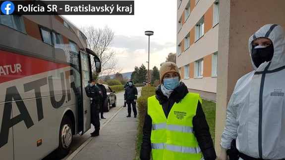 FOTO: Bratislavská polícia využíva v krízovej situácii aj tzv. posttraumatické tímy