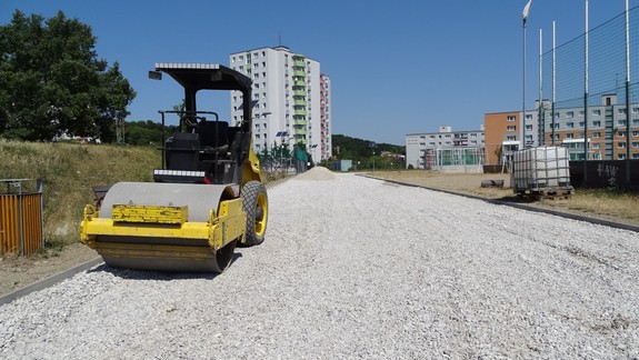 Pre žiakov i širokú verejnosť: Karlovešťania sa môžu tešiť na nový bežecký ovál