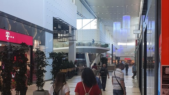 Vianoce: Polícia vydala rady a odporúčania, ako sa ochránite pred zlodejmi