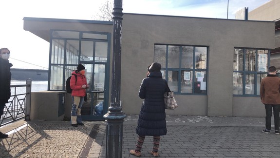 Koronavírus: Pribudlo cez 3-tisíc infikovaných a 84 úmrtí