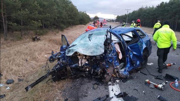 FOTO Hrozná čelná zrážka pri Malackách: Obaja vodiči sú mŕtvi